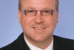 Roland Vehzely Versicherungsmakler Wien